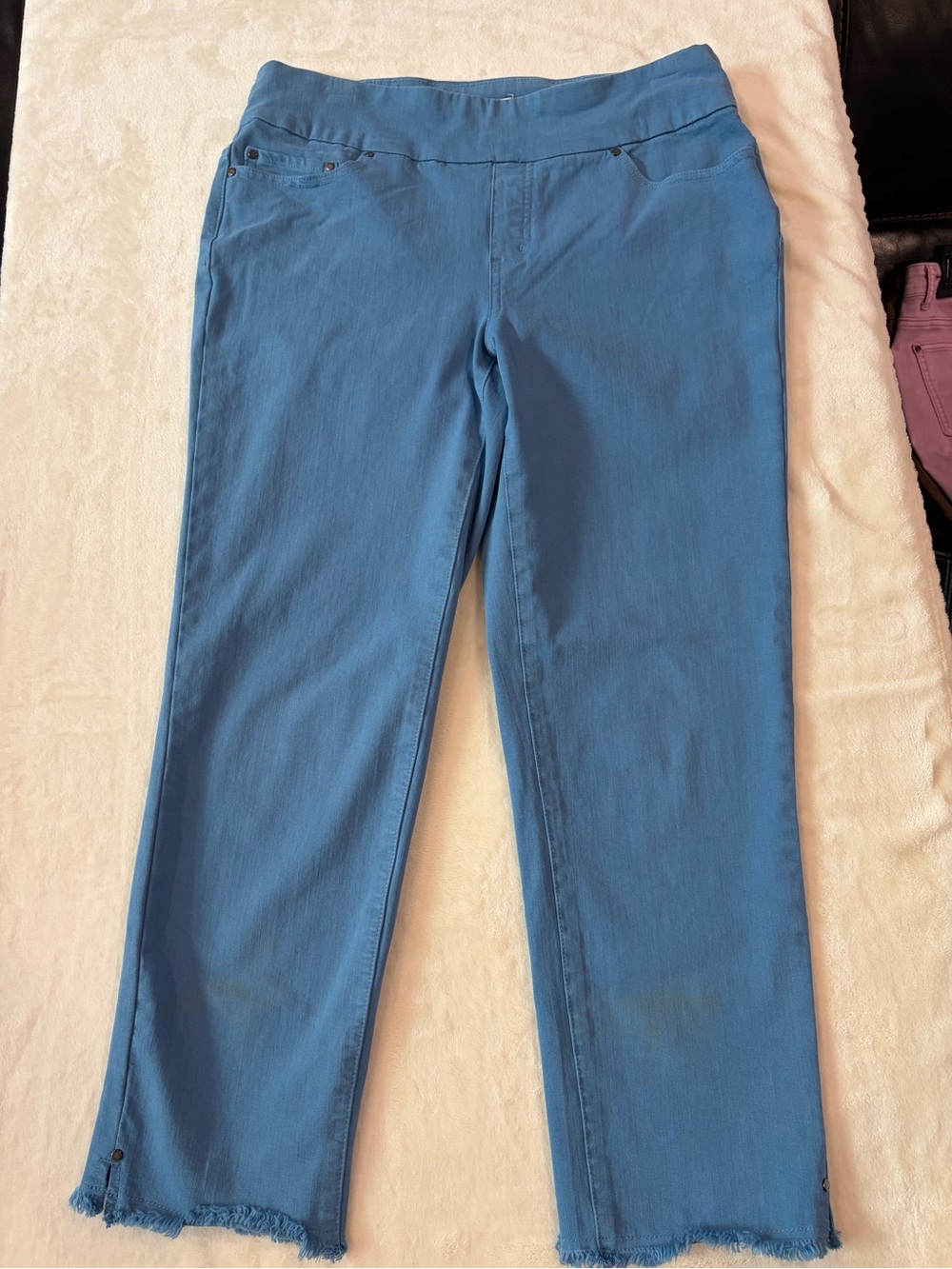 Tru Luxe Jeans Women's Casual Cropped Jeans in Blue